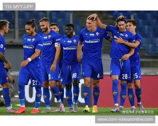 佛罗伦萨惊险逆转帕尔马，主场保持不败神奇延续，佛罗伦萨换帅